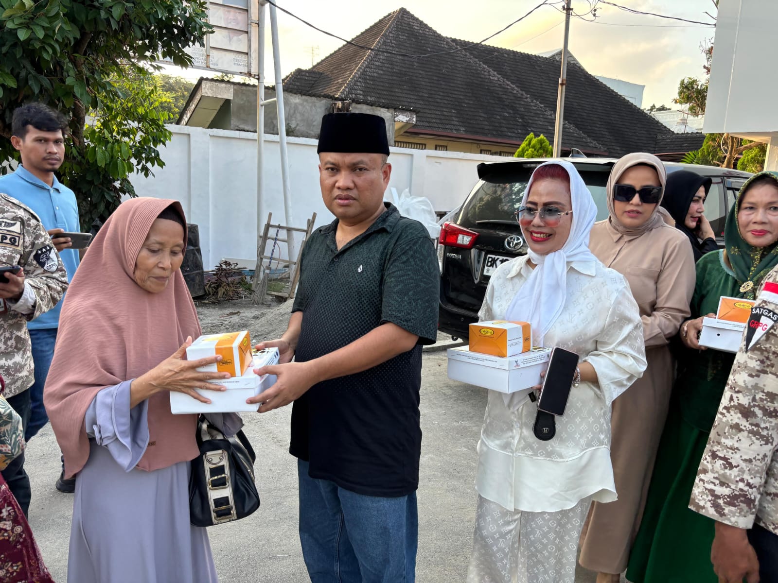 DPD Gerindra Sumut Berbagi Takjil, Wujud Kepedulian di Bulan Ramadan 1446 H